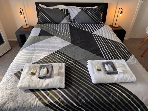 Individually furnished, blackout drapes, iron/ironing board, free WiFi