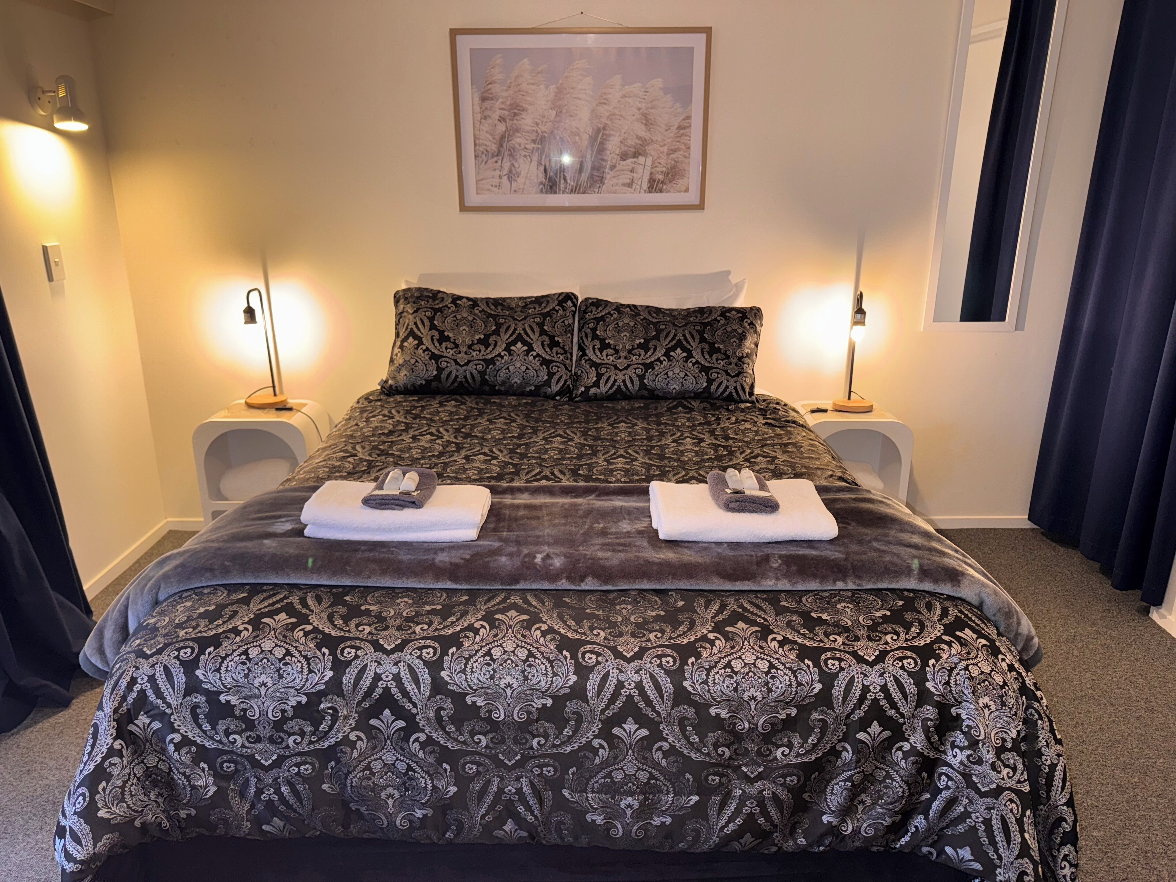 Queen studio 5 | 布置獨特、遮光布/窗簾、熨斗/熨衣板、免費無線上網