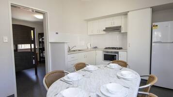2 Bedroom Deluxe | Living area