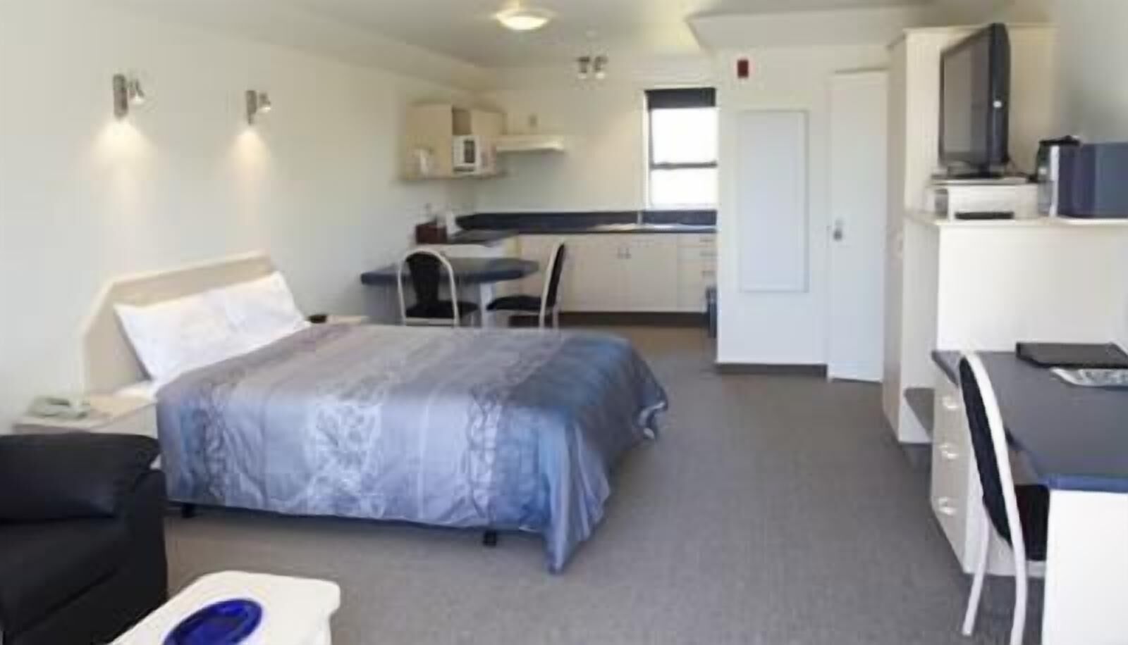 Desk, iron/ironing board, free cots/infant beds, free WiFi