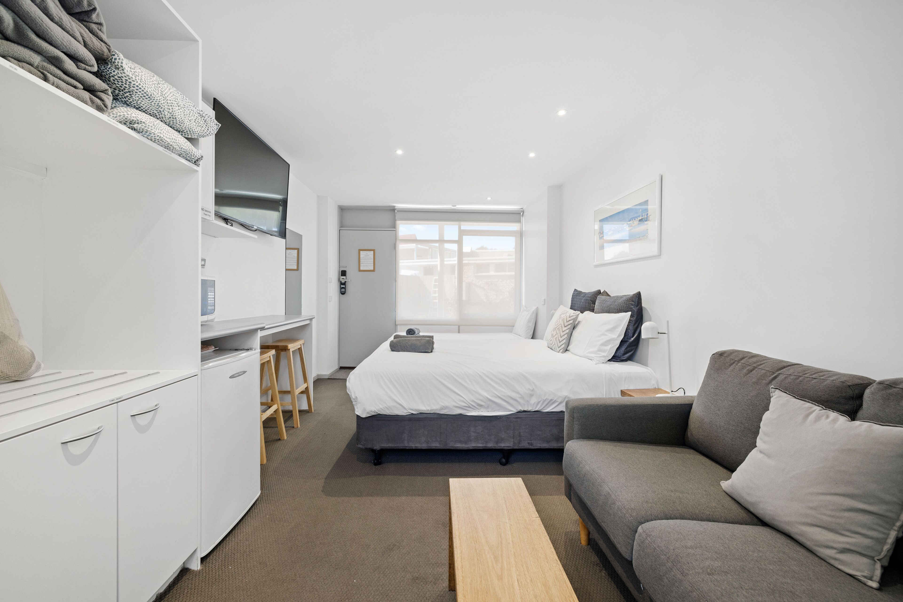 double room - 1 queen & 1 single | iron/ironing board, free wifi, bed sheets