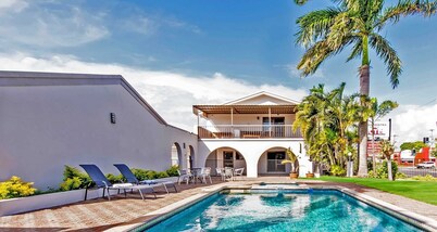 Casa Nostra Motel Mackay