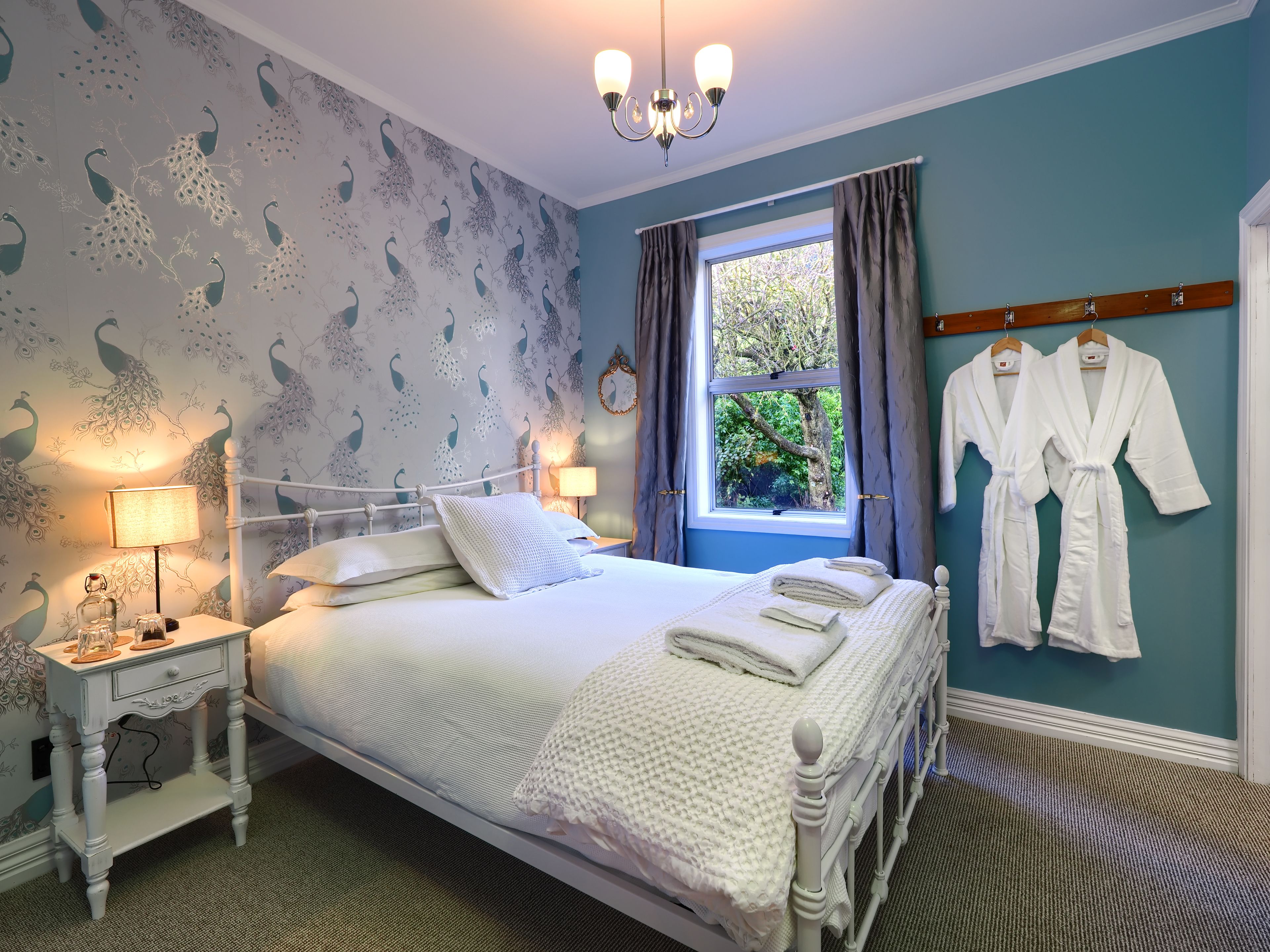 Deluxe Room, 1 Queen Bed, Ensuite, Garden View | 1 bedroom, premium bedding, down duvets, blackout curtains