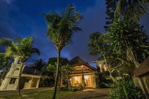 Front of property – evening/night
