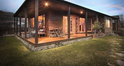 Glenorchy Lake House