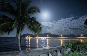 Beach - Kookaburra Holiday Park Cardwell (Cardwell)