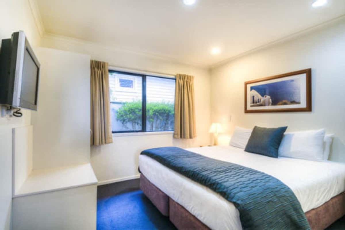 1 bedroom, soundproofing, iron/ironing board, free WiFi