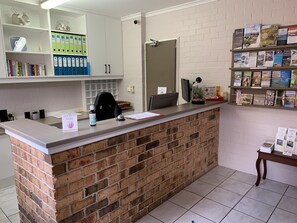 Reception - Ulladulla Harbour Motel (Ulladulla)