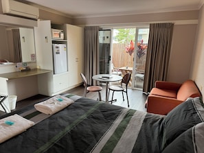 Downstairs Motel Suites | Private kitchenette