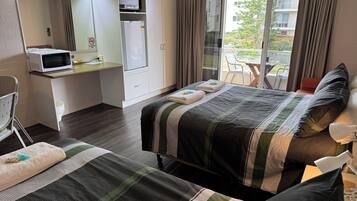 スタンダード ルーム 禁煙 バルコニー (Upstairs Motel/Twin) | 専用簡易キッチン | 冷蔵庫