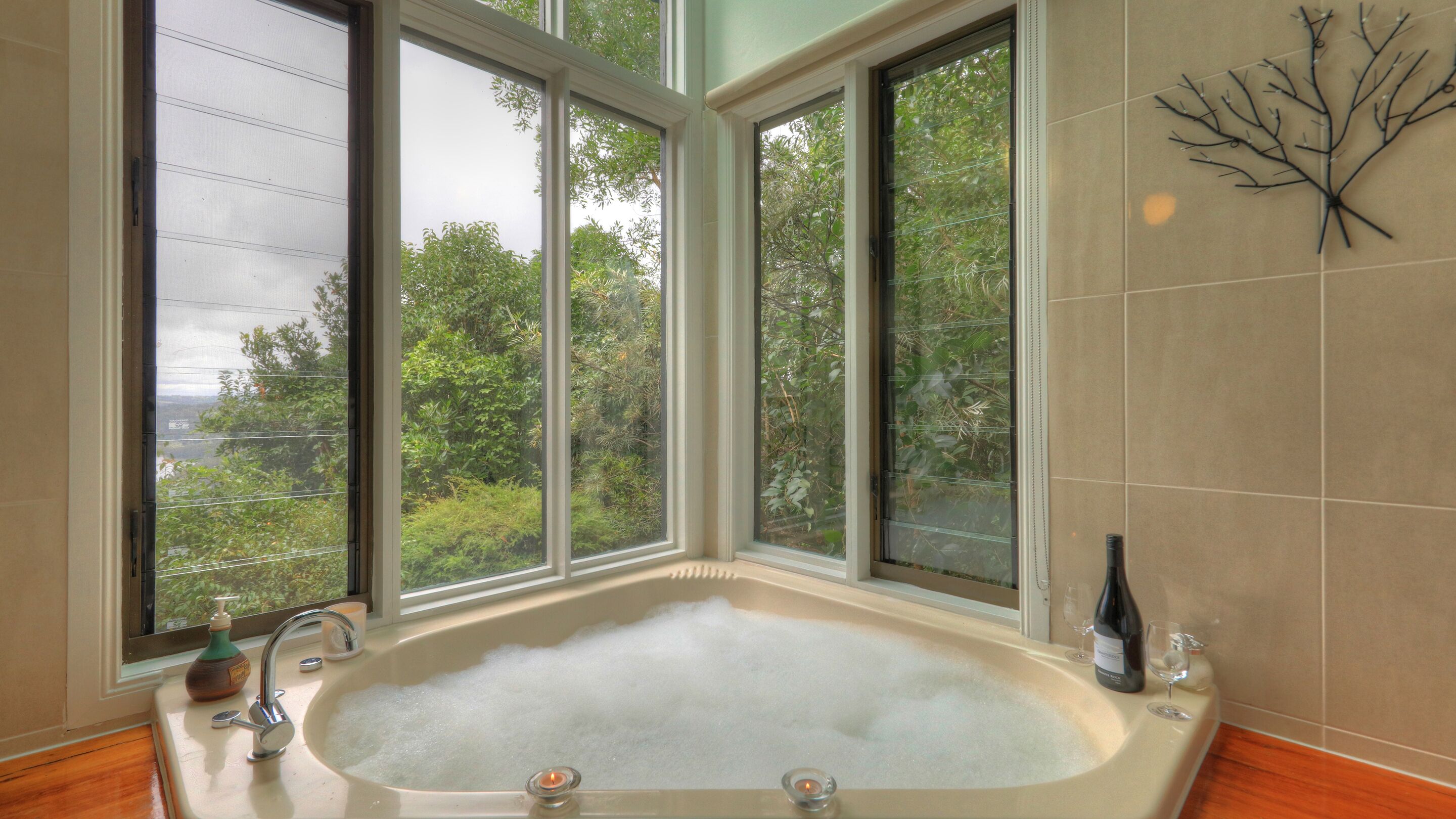 Cottage (Charleston) | Bagno | Doccia, set di cortesia gratuito, asciugacapelli, accappatoio