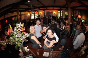 Dining - Harrietville Snowline Hotel (Harrietville)