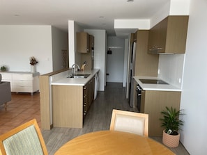 Family Apartment, 2 Bedrooms, Non Smoking, Kitchenette | Private kitchen