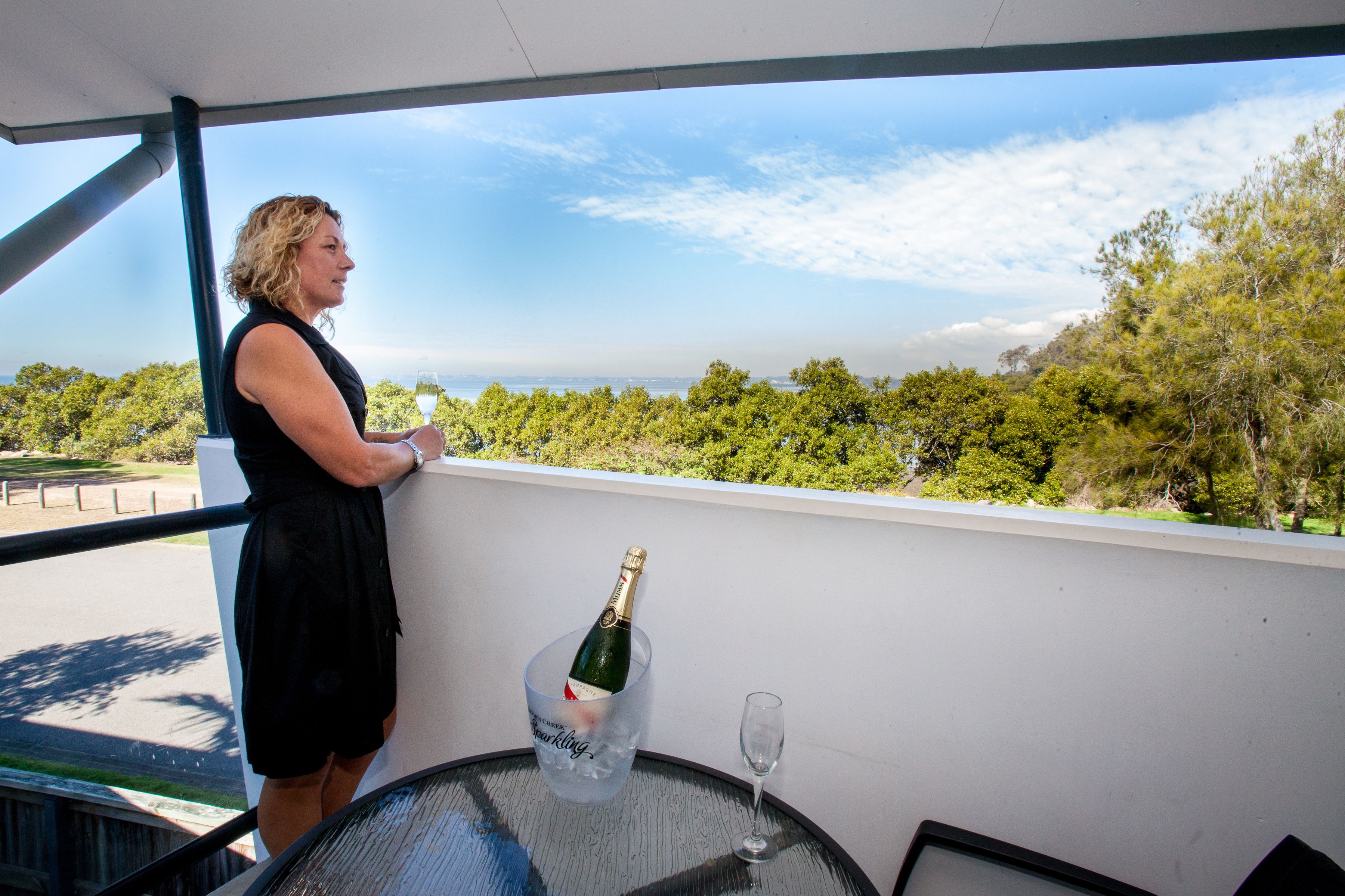 Familienzimmer (First Floor) | Blick vom Balkon