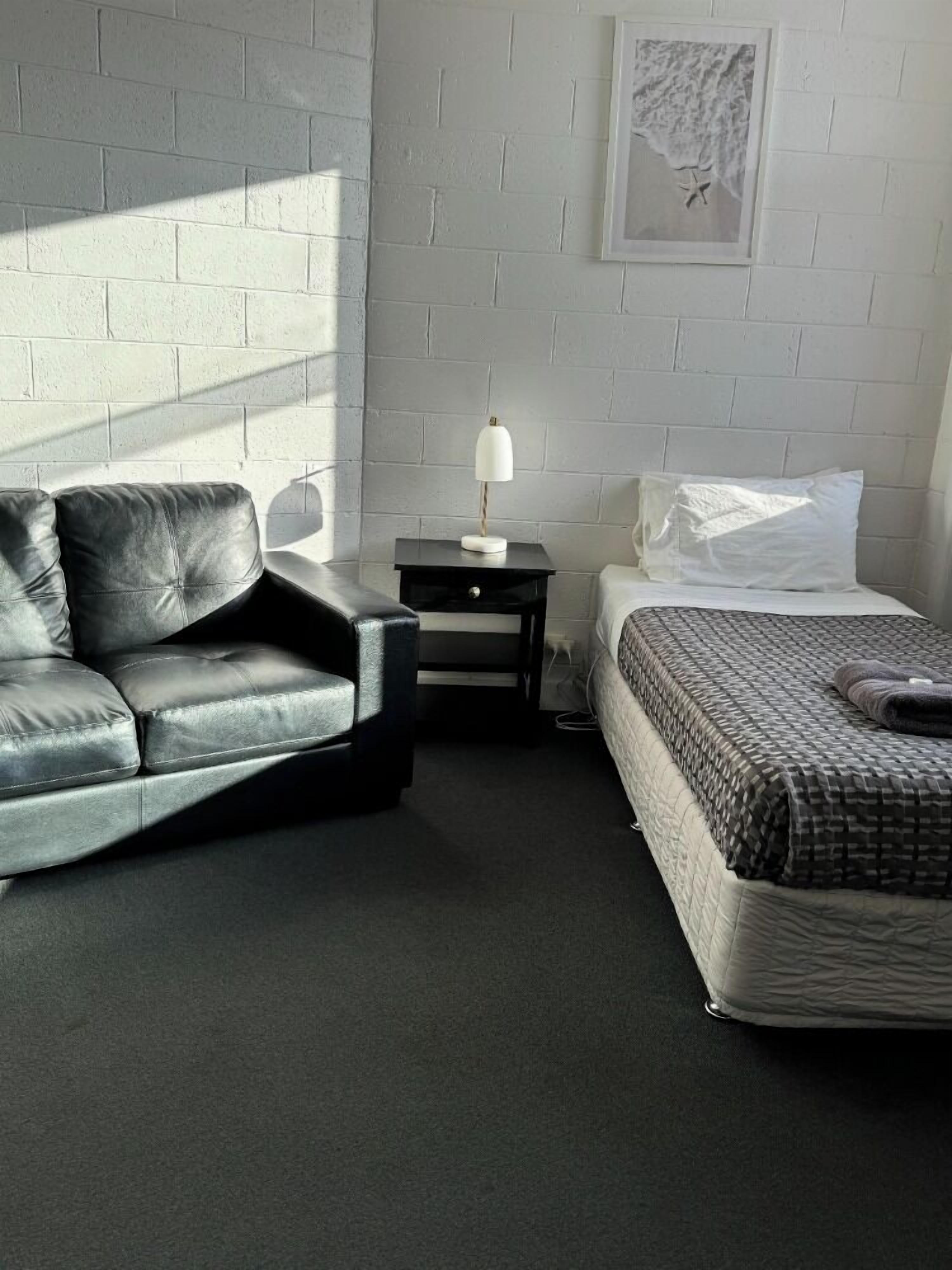 queen 2 singles room | blackout curtains, iron/ironing board, free cots/infant beds, free wifi