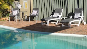 Outdoor pool, pool loungers