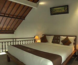 Apartment, 1 Bedroom | 1 bedroom, minibar, in-room safe, desk