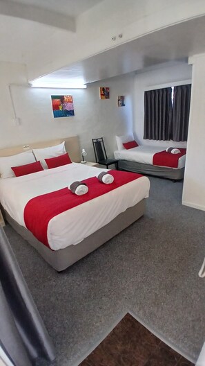 Standard Room, Non Smoking (Twin) | Free WiFi, bed sheets - Kaputar Motel Narrabri (Narrabri)