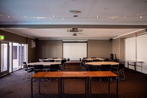 Business centre - Hotel Settlers (Biloela)
