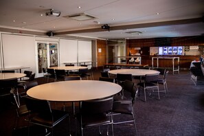 Meeting facility - Hotel Settlers (Biloela)