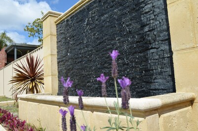 埃拉德家庭旅馆