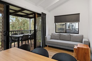 Living area - Discovery Parks - Nagambie Lakes (Nagambie)
