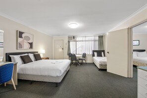 Family Suite, 2 Bedrooms, Non Smoking, Kitchenette | Desk, soundproofing, iron/ironing board, cots/infant beds