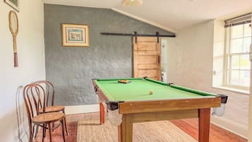 Traditional House, 2 Bedrooms, Kitchen | 2 bedrooms, iron/ironing board, free WiFi, bed sheets