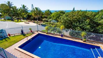 Outdoor pool, pool loungers