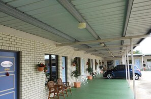 Property grounds - Cara Motel (Maryborough)