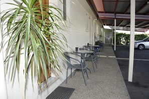 Terrace/patio - Sun Valley Motel Biloela (Biloela)
