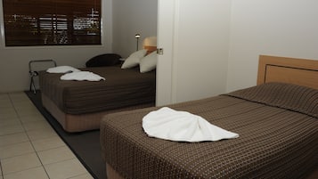 Deluxe Room (Q&KS), Non Smoking (Standard Deluxe Room)