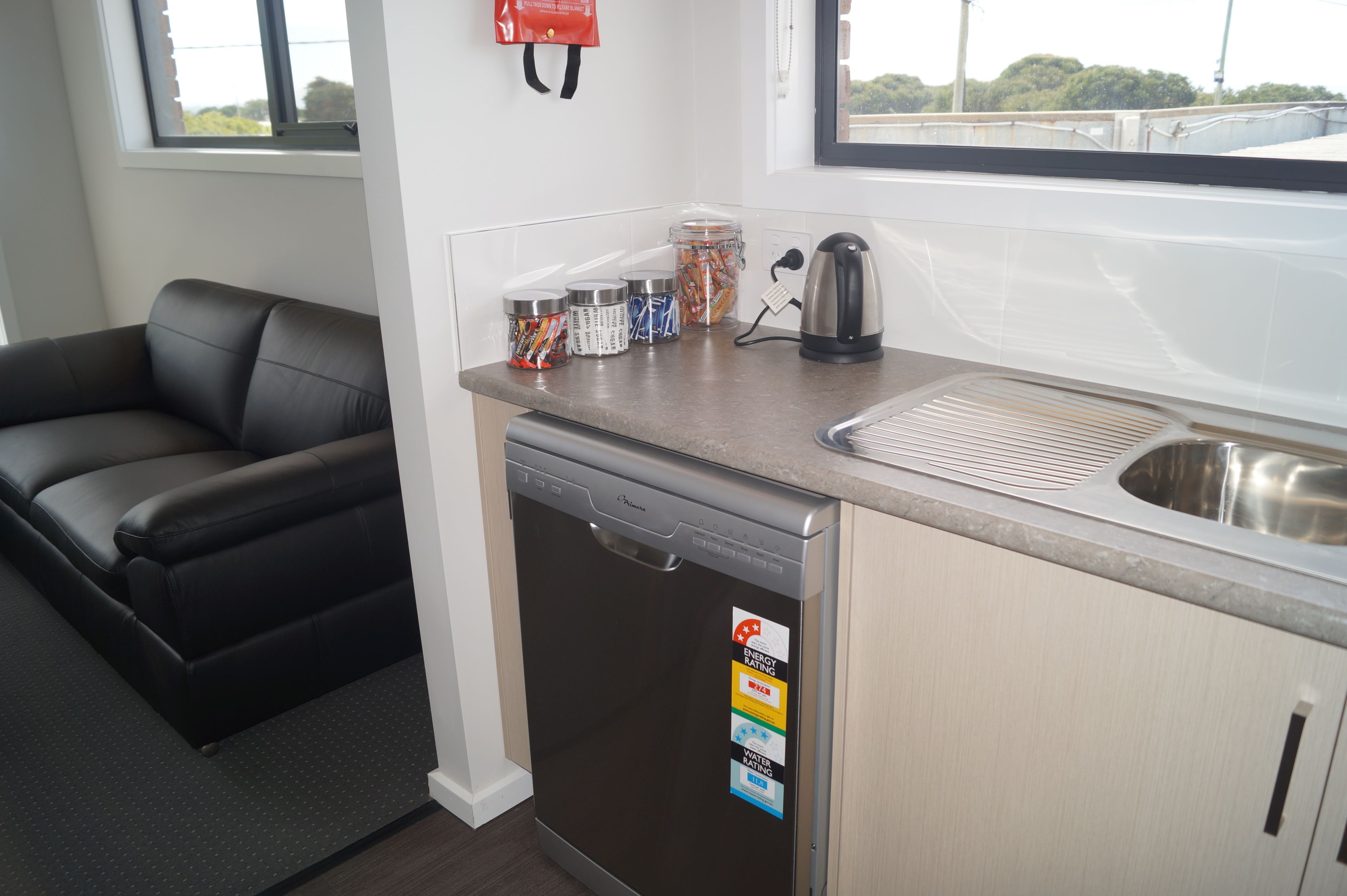 Standard Apartment, 3 Bedrooms, Kitchen | Private kitchen