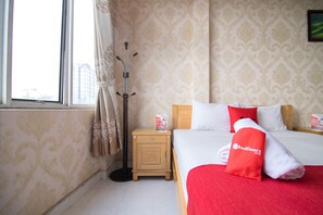 Basic Suite (6 people) | Minibar, in-room safe, desk, free WiFi - Saigon 237 Hotel (Ho Chi Minh City)