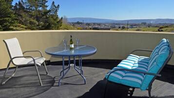 Suite de lujo, 2 habitaciones | Balcón