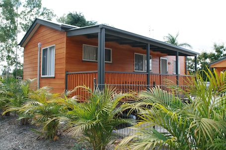 Front of property. Charters Towers Tourist Park