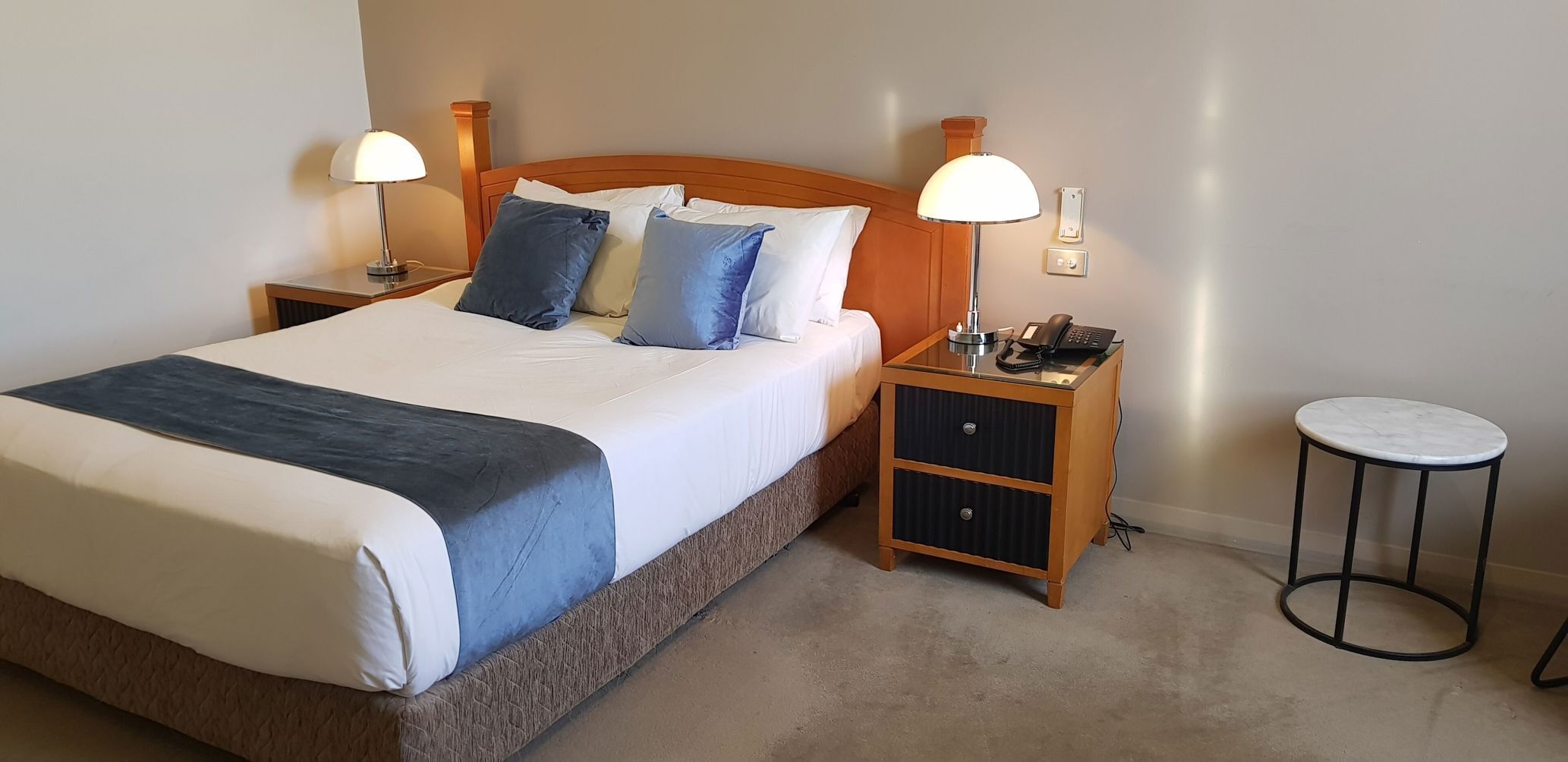 Minibar, desk, iron/ironing board, cots/infant beds
