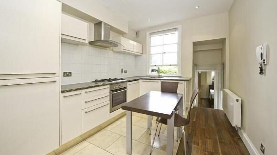 Kensington Olympia Apartments