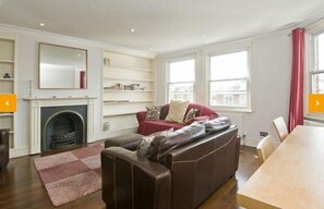 Classic Apartment, Multiple Beds, Non Smoking, Kitchen