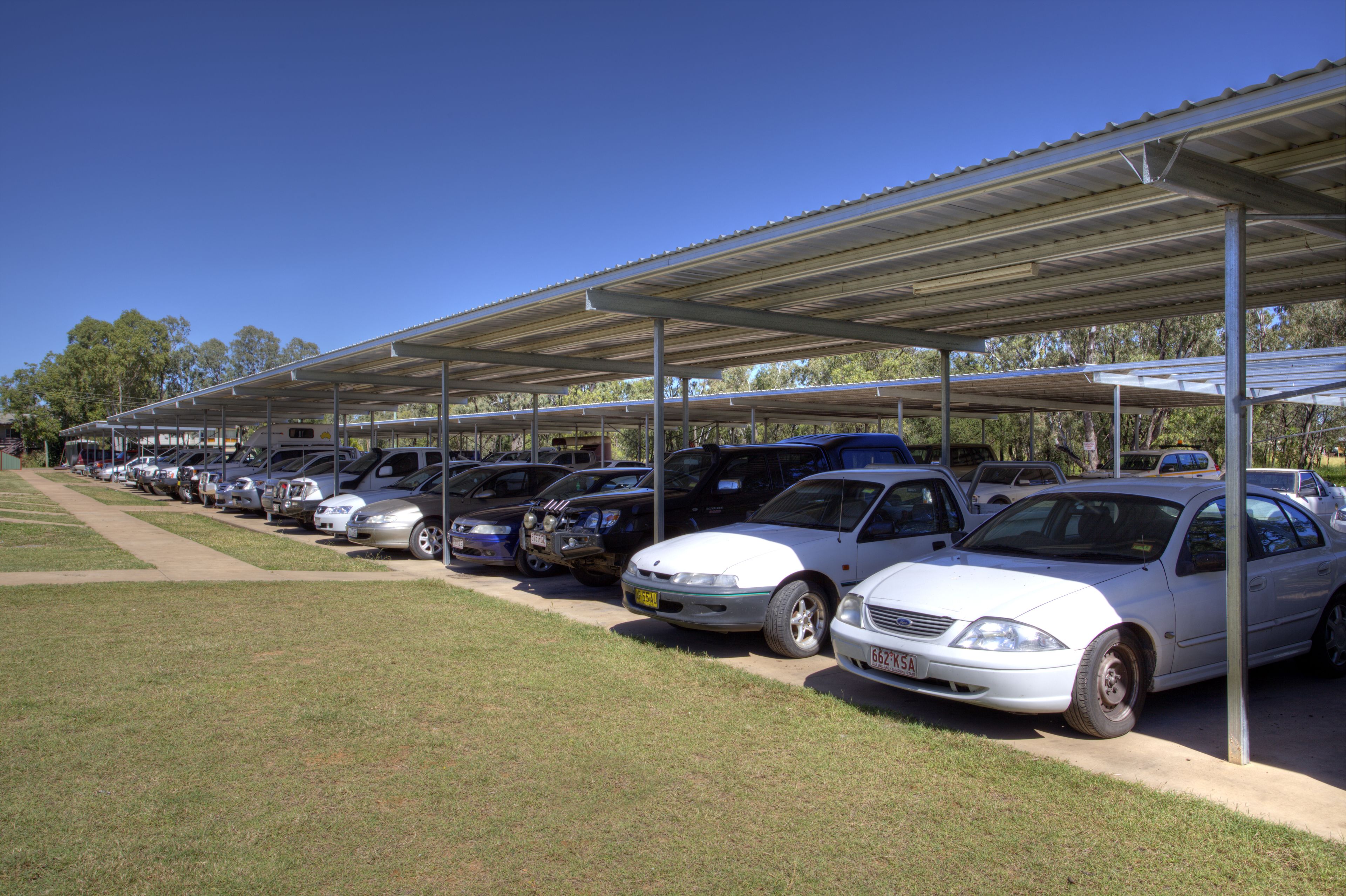 standard dual ensuite | parking | free self-parking