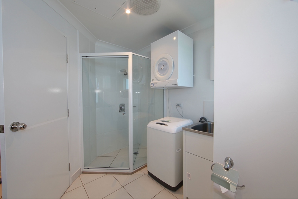 Koola Beach Apartments photo 4