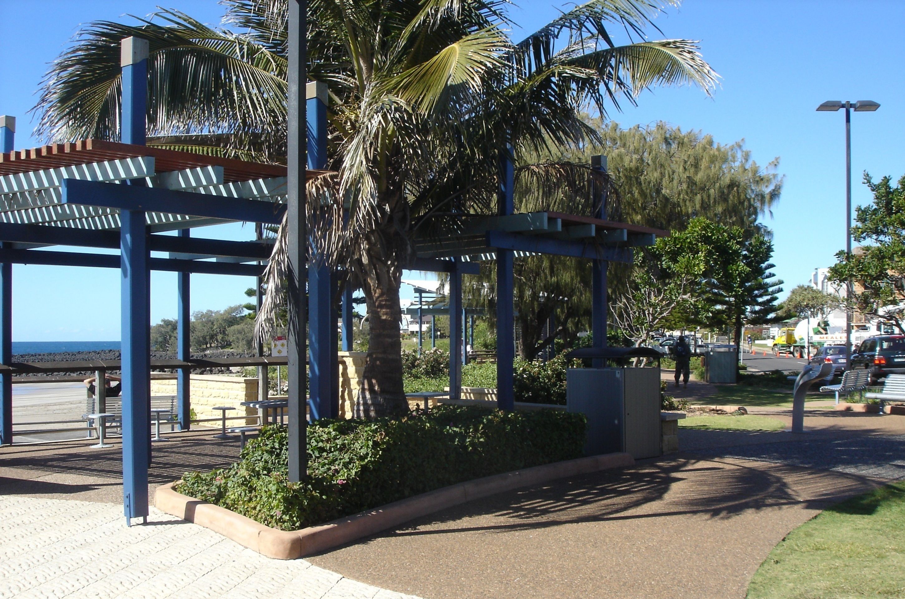 Koola Beach Apartments Bargara — image 18