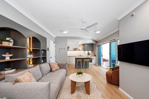 Koola Beach Apartments Bargara