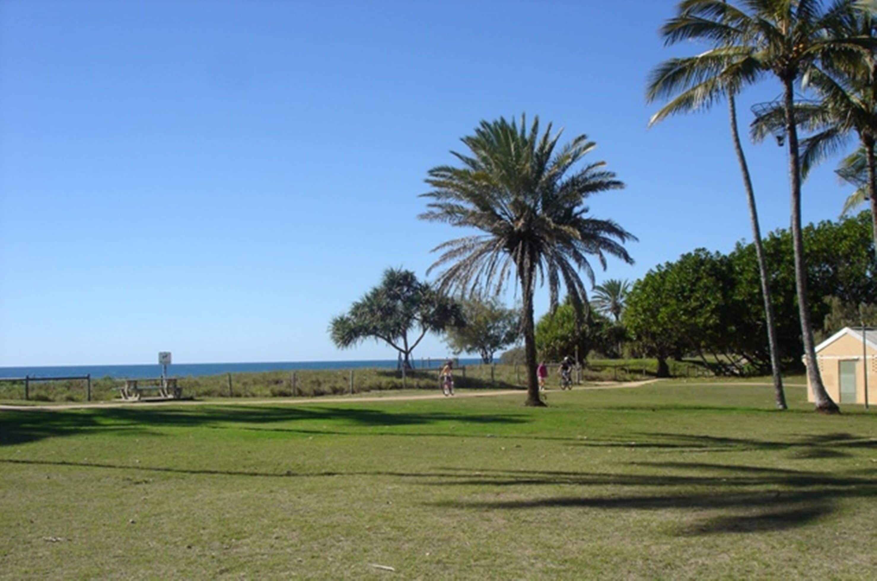 Koola Beach Apartments Bargara — image 16