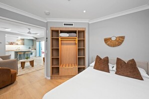 2 bedrooms, individually furnished, iron/ironing board - Koola Beach Apartments Bargara (Bargara)