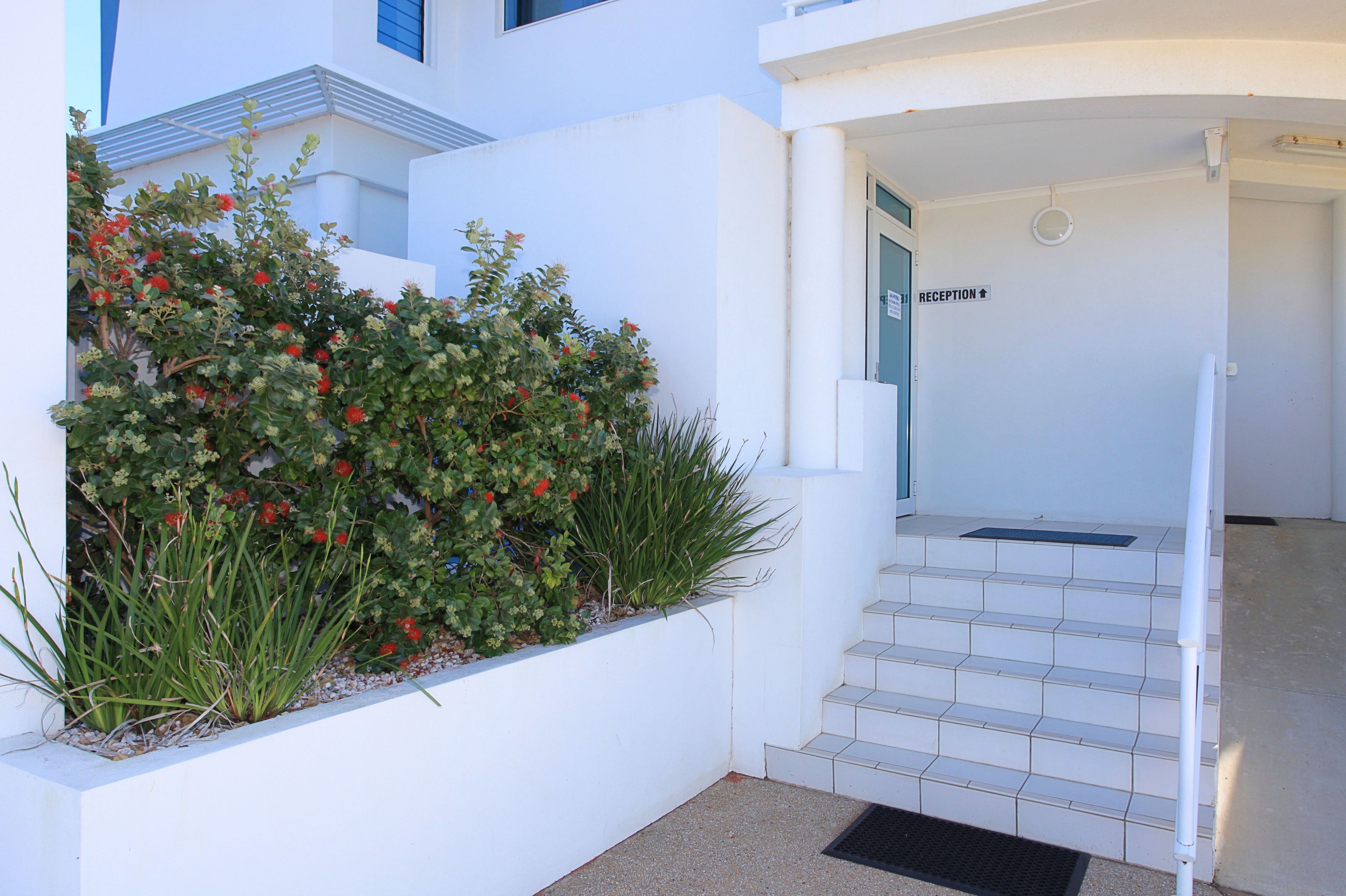 Koola Beach Apartments Bargara — image 28