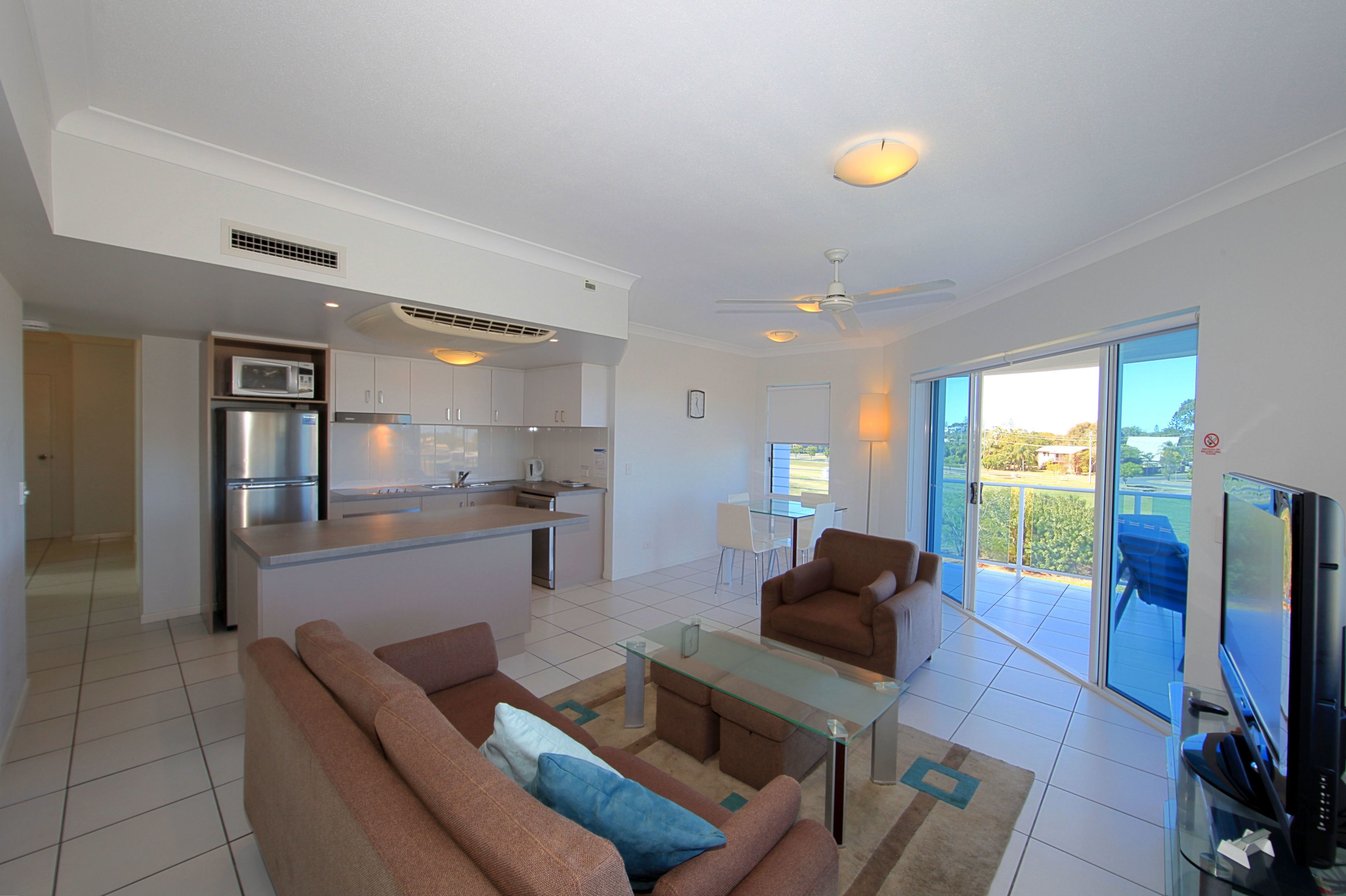 Koola Beach Apartments Bargara — image 6
