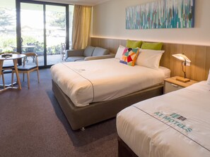 Standard Double or Twin Room | Iron/ironing board, cribs/infant beds, free WiFi, bed sheets - A1 Motels Port Fairy Motel and Apartments (Port Fairy)