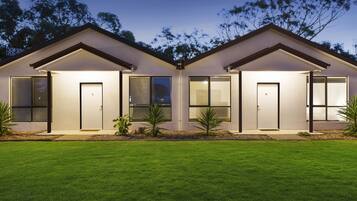 Self-Contained Deluxe 2 Bedroom, Accessible | 2 bedrooms, iron/ironing board, cots/infant beds, free WiFi