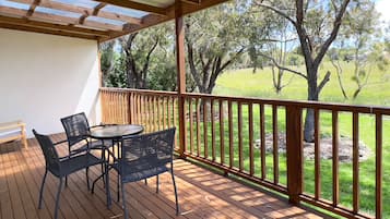 Self-Contained Deluxe 2 Bedroom, Accessible | Balcony view